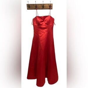 Bela Formals by Venus Red Satin A-Line Gown Size 10R